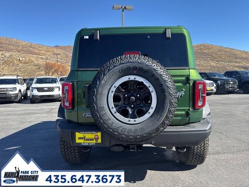 New 2025 Ford Bronco Badlands image 4