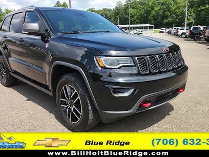 Used 2019 Jeep Grand Cherokee Trailhawk w/ Trailhawk Luxury Group