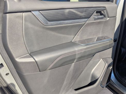 New 2025 GMC Acadia Elevation w/ Elevation Premium Package image 12