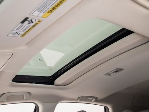 Used 2016 Honda CR-V EX image 9