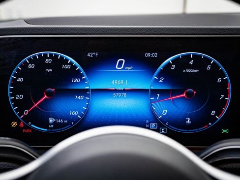 Used 2020 Mercedes-Benz GLE 350 4MATIC image 25