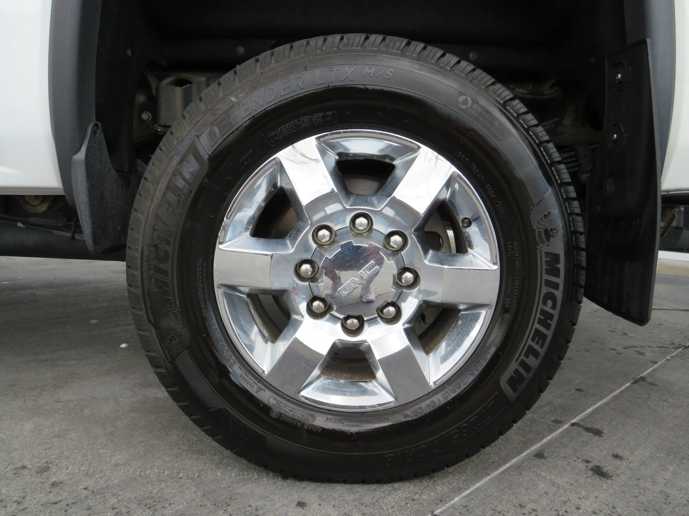 Used 2015 GMC Sierra 3500 SLT AWD/4WD image 46
