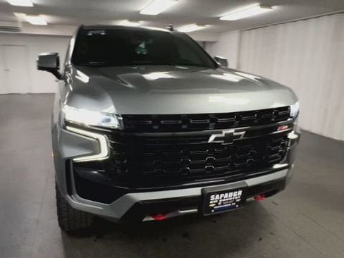 Certified 2024 Chevrolet Tahoe Z71 w/ Luxury Package AWD/4WD image 3