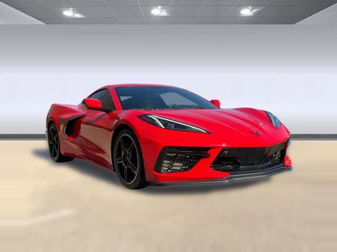 Used 2021 Chevrolet Corvette Stingray Preferred Cpe w/ Z51 Performance Package image 7