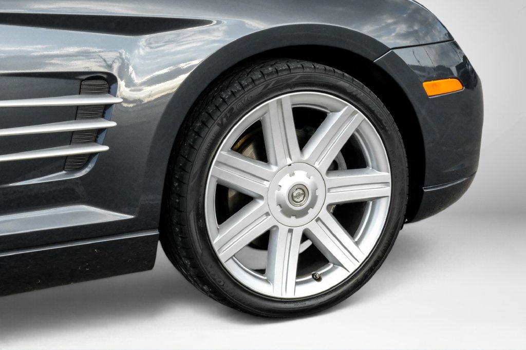 Used 2006 Chrysler Crossfire Limited RWD image 45