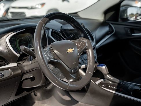 Used 2017 Chevrolet Volt LT image 14