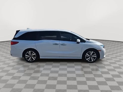 Used 2021 Honda Odyssey Touring image 9