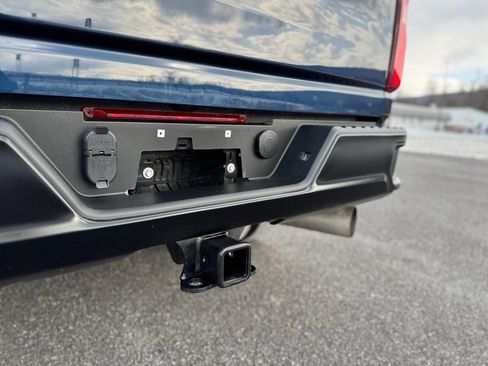 Used 2022 Chevrolet Silverado 3500 W/T w/ Snow Plow Prep/Camper Package image 28