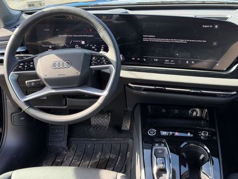 Used 2025 Audi A5 2.0T Premium Plus Sedan w/ Premium Plus image 19