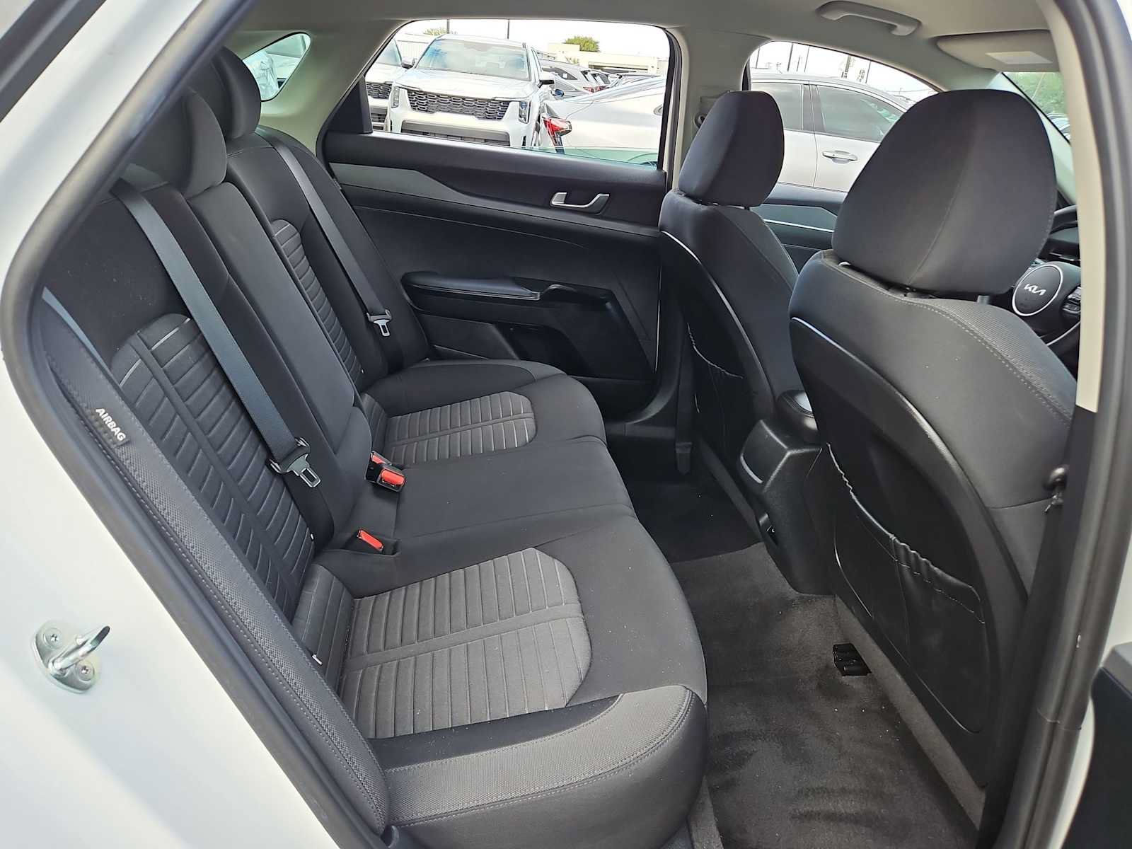 Used 2025 Kia K5 LXS FWD image 16