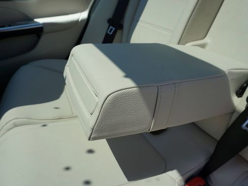 Certified 2025 Mercedes-Benz C 300 Sedan image 44