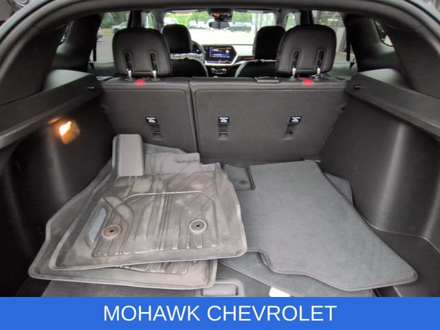 Used 2024 Chevrolet Trax RS w/ Sunroof Package FWD image 25