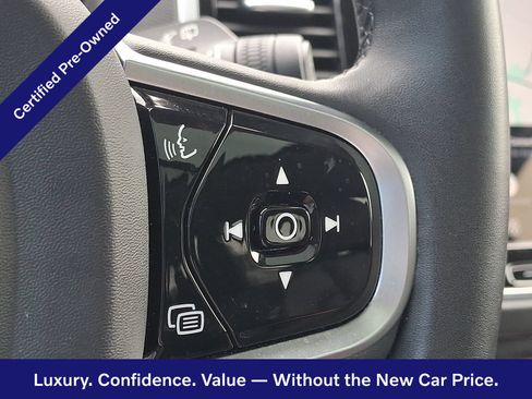 Certified 2023 Volvo XC90 B6 Plus AWD/4WD image 23