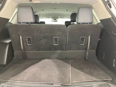 Used 2020 Buick Enclave Essence image 54