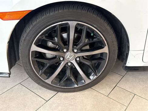 Used 2020 Honda Civic Sport Touring image 14