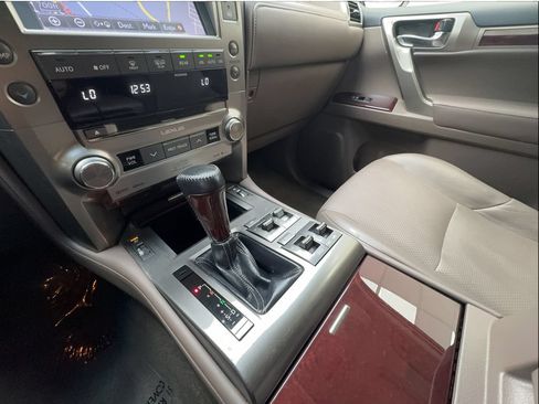 Used 2016 Lexus GX 460 Luxury AWD/4WD image 47