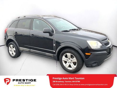 Used 2013 Chevrolet Captiva Sport LS image 1