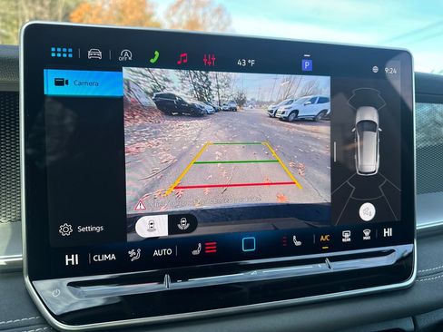 New 2026 Volkswagen Tiguan SE image 10