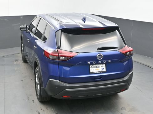 Used 2021 Nissan Rogue S image 35