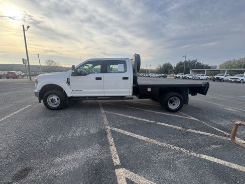 Used 2020 Ford F350 XL w/ Power Equipment Group image 3