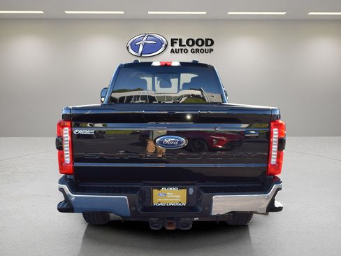 Used 2024 Ford F350 Lariat w/ Lariat Ultimate Package AWD/4WD image 5