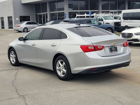 Used 2018 Chevrolet Malibu LS image 6