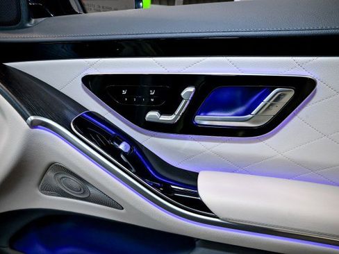 Used 2022 Mercedes-Benz S 580 S 580, 20'' Wheels, AMG Line, w/ AMG Line Package image 29