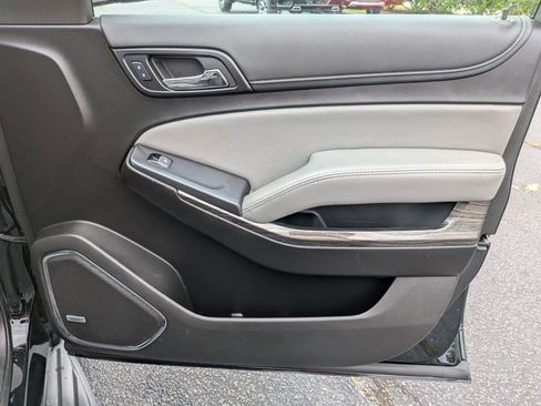 Used 2020 Chevrolet Tahoe LT RWD image 38