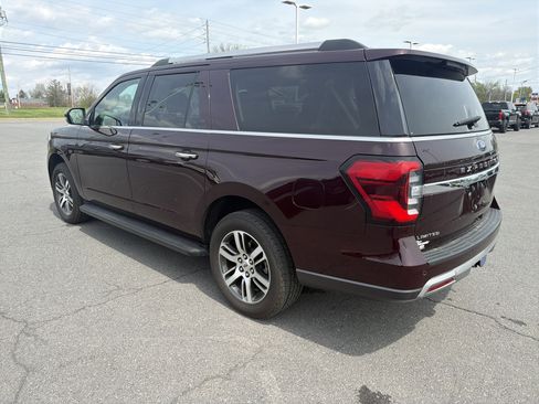 Used 2024 Ford Expedition Max Limited AWD/4WD image 6