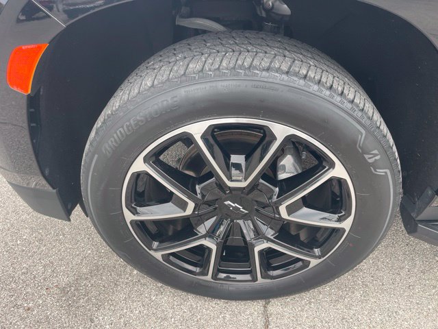 Used 2021 Chevrolet Tahoe RST w/ Max Trailering Package AWD/4WD image 11