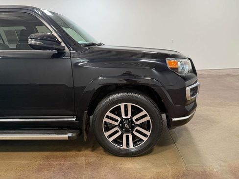 Used 2021 Toyota 4Runner Limited image 31