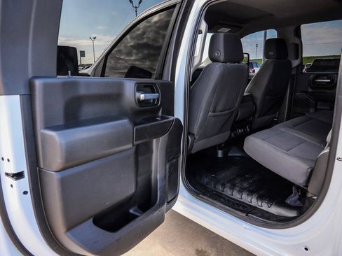 Used 2022 Chevrolet Silverado 2500 LT w/ Convenience Package AWD/4WD image 46
