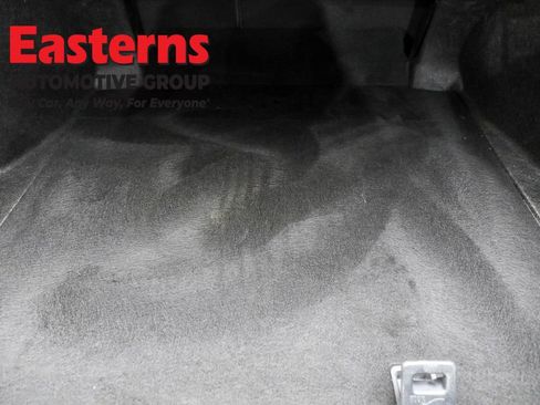 Used 2024 Toyota Camry SE image 9