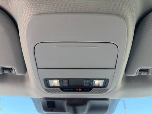 Used 2023 Ford F150 XLT AWD/4WD image 28