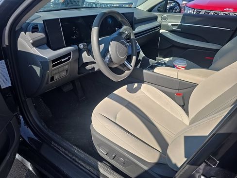 Used 2025 Hyundai Sonata SEL FWD image 6