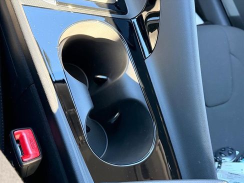 New 2026 Hyundai Elantra Blue image 20