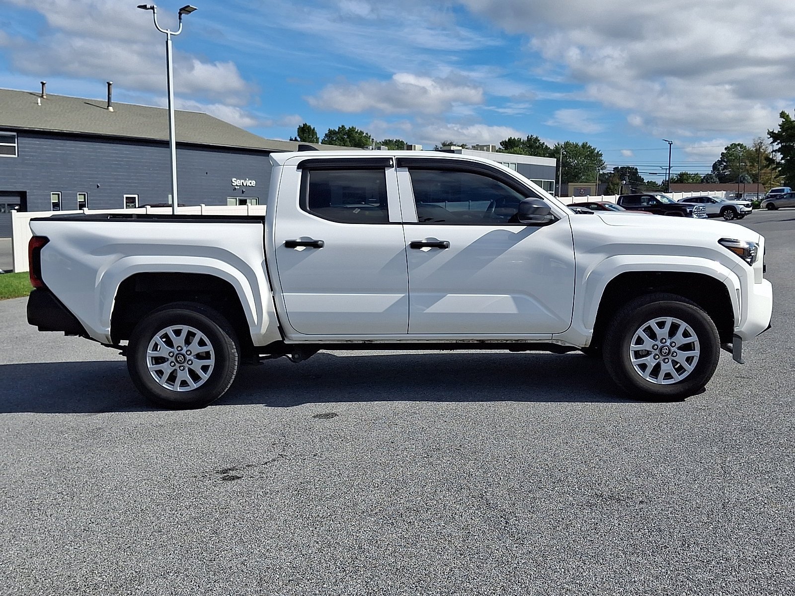 Certified 2024 Toyota Tacoma SR w/ SR Upgrade Package RWD image 8