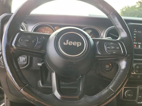Used 2020 Jeep Wrangler Unlimited Sport AWD/4WD image 23