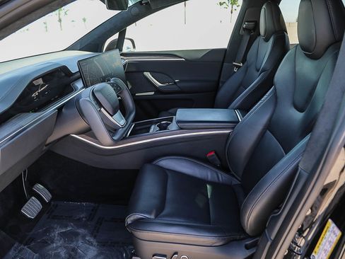 Used 2023 Tesla Model X AWD/4WD image 17