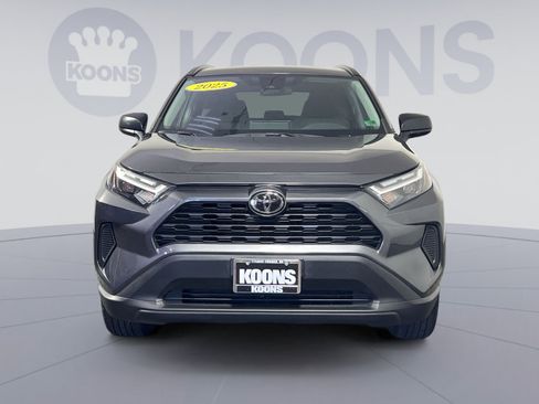 Used 2025 Toyota RAV4 LE image 11