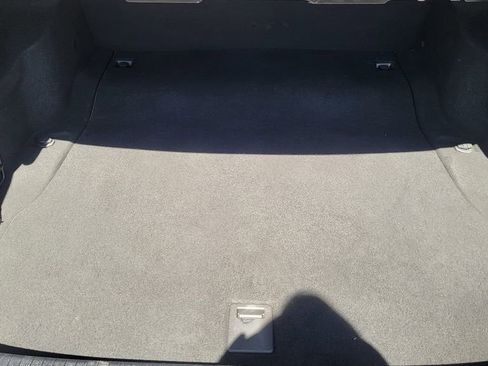 Used 2014 Mercedes-Benz E 350 Sedan image 12