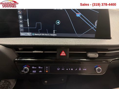 Used 2023 Kia EV6 Wind image 20