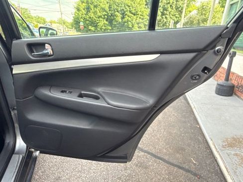 Used 2013 INFINITI G37 x Sedan w/ Premium Pkg AWD/4WD image 18