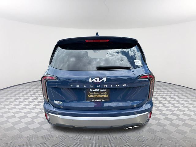 Used 2025 Kia Telluride EX w/ EX Captain's Chair Package FWD image 6