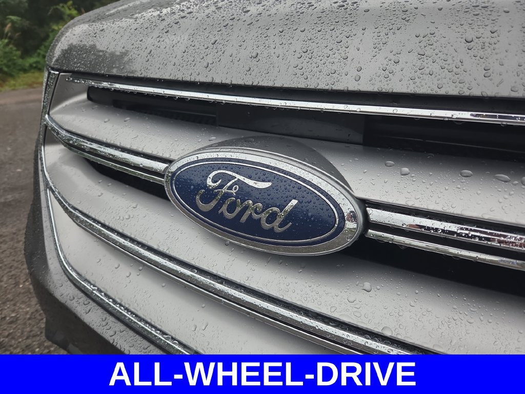 Used 2018 Ford Edge SEL w/ Equipment Group 201A AWD/4WD image 21