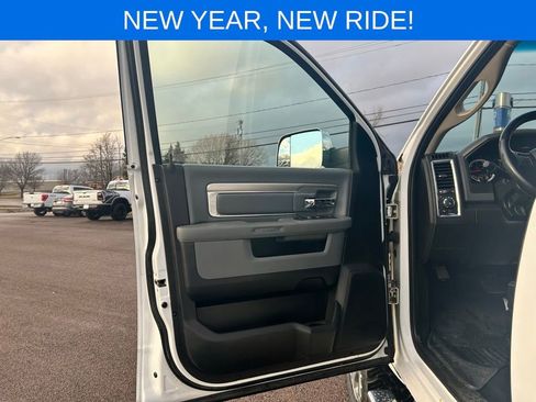 Used 2018 RAM 2500 Big Horn image 14