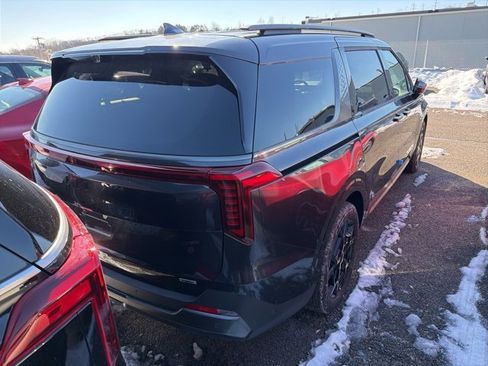 New 2026 Kia Carnival SX Prestige image 7