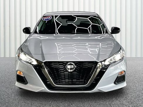 Used 2020 Nissan Altima 2.5 SR AWD/4WD image 2