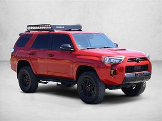 Used 2021 Toyota 4Runner Venture w/ Moonroof Package AWD/4WD video 3