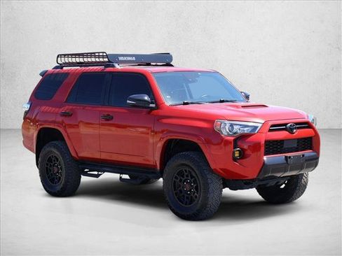 Used 2021 Toyota 4Runner Venture w/ Moonroof Package AWD/4WD image 3